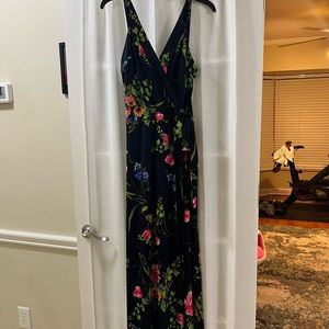 Long floral dress. Perfect condition. Worn once . Size small